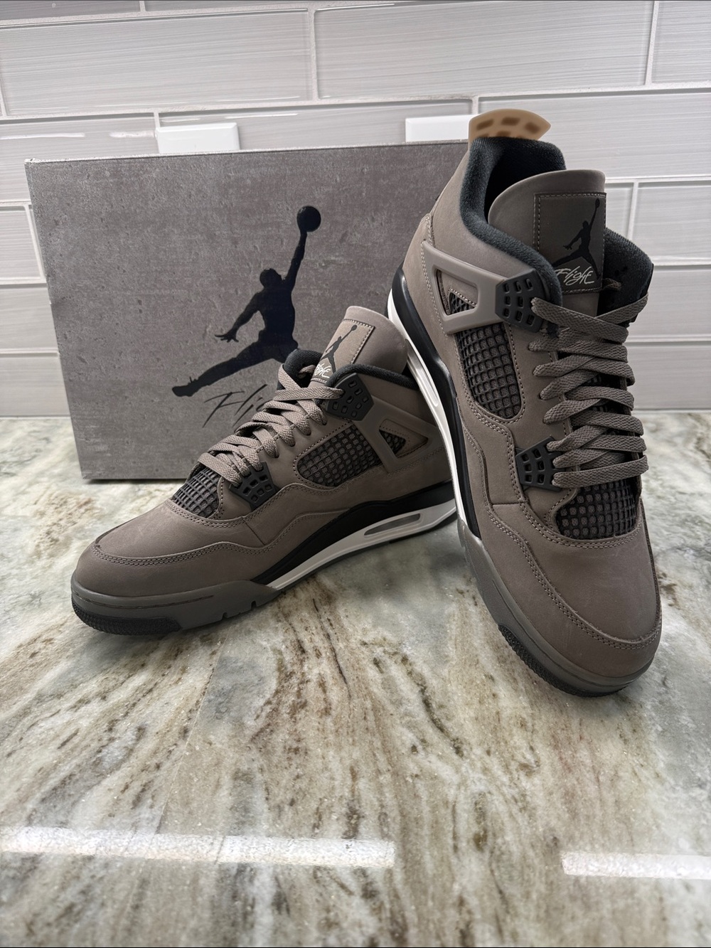 Jordan Men's Sneaker Cavestone/Black Phantom size 12 Brand new never worn Mint!